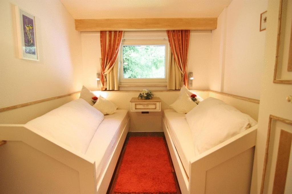 Aparthotel Kroesbacher Fulpmes Zewnętrze zdjęcie